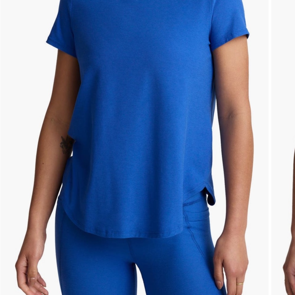 Beyond Yoga Featherweight On the Down Low Tee Fresh Coral Heather Size Medium - Picture 9 of 9
